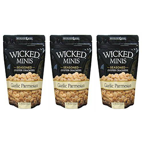 Wicked Minis Soup and Oyster Crackers - Seasoned Flavored Mini Puffed Soup Crackers Snacking Mix - 6 Ounce Bag (Garlic Parmesan, Pack of 3)