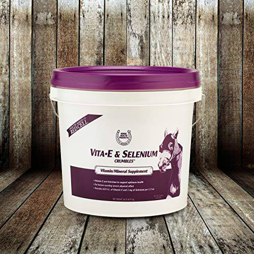 Horse Health Vita-E & Selenium Crumbles Vitamin/Mineral Supplement, 20 lbs