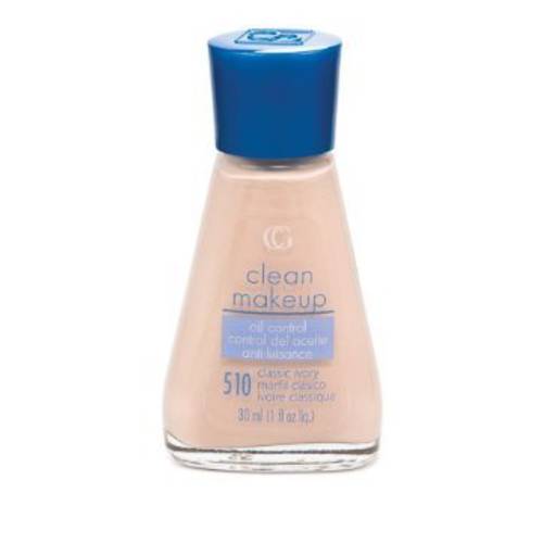 COVERGIRL Clean Matte Liquid Foundation Classic Ivory, 1 oz (packaging may vary)