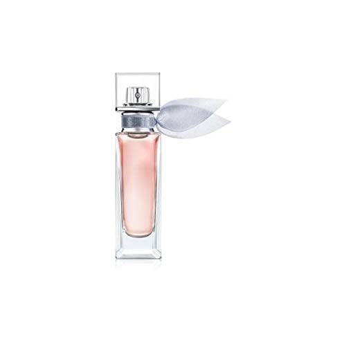 Lancôme La Vie Est Belle L’Eau de Parfum Spray.5 Ounce