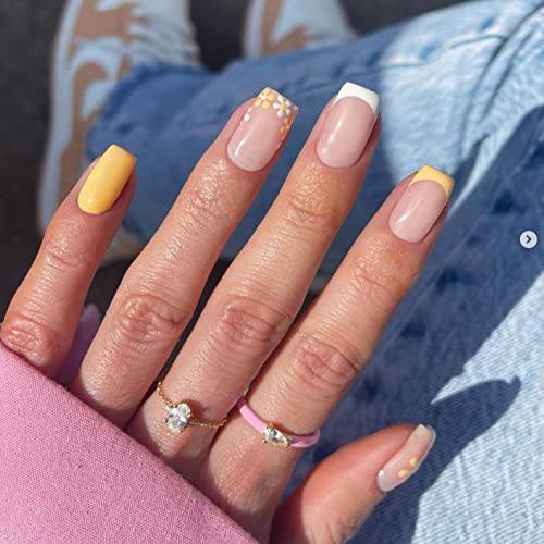 KXAMELIE Glossy Yellow Nude Press On Nails Short Square Fake Nails With Nail Glue With Cute Floral Design for Summer Manicure,24pieces