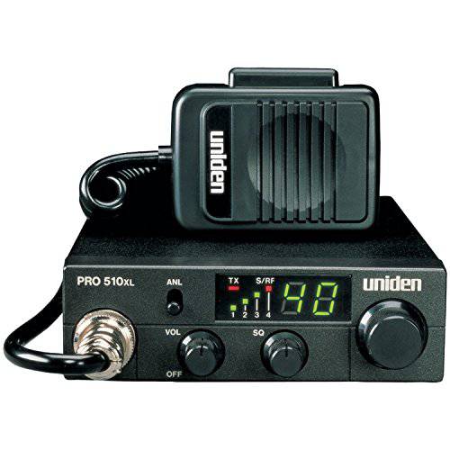 Uniden PRO510XL 프로 시리즈 40-Channel CB 라디오. 컴팩트 디자인. 백라이트 LCD 디스플레이. 공공의 주소. ANL 스위치 and 7 와트 of 오디오 출력. 독특한 PLL 회로. S/ RF LED 미터.,  블랙